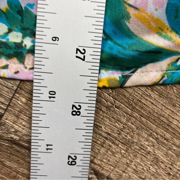 Jessica Simpson Shirt Women Size 3X Colorful Floral Fairy Button Down Careerwear - Picture 8 of 9